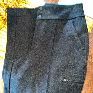 Athleta wide leg cargo pants, size 12